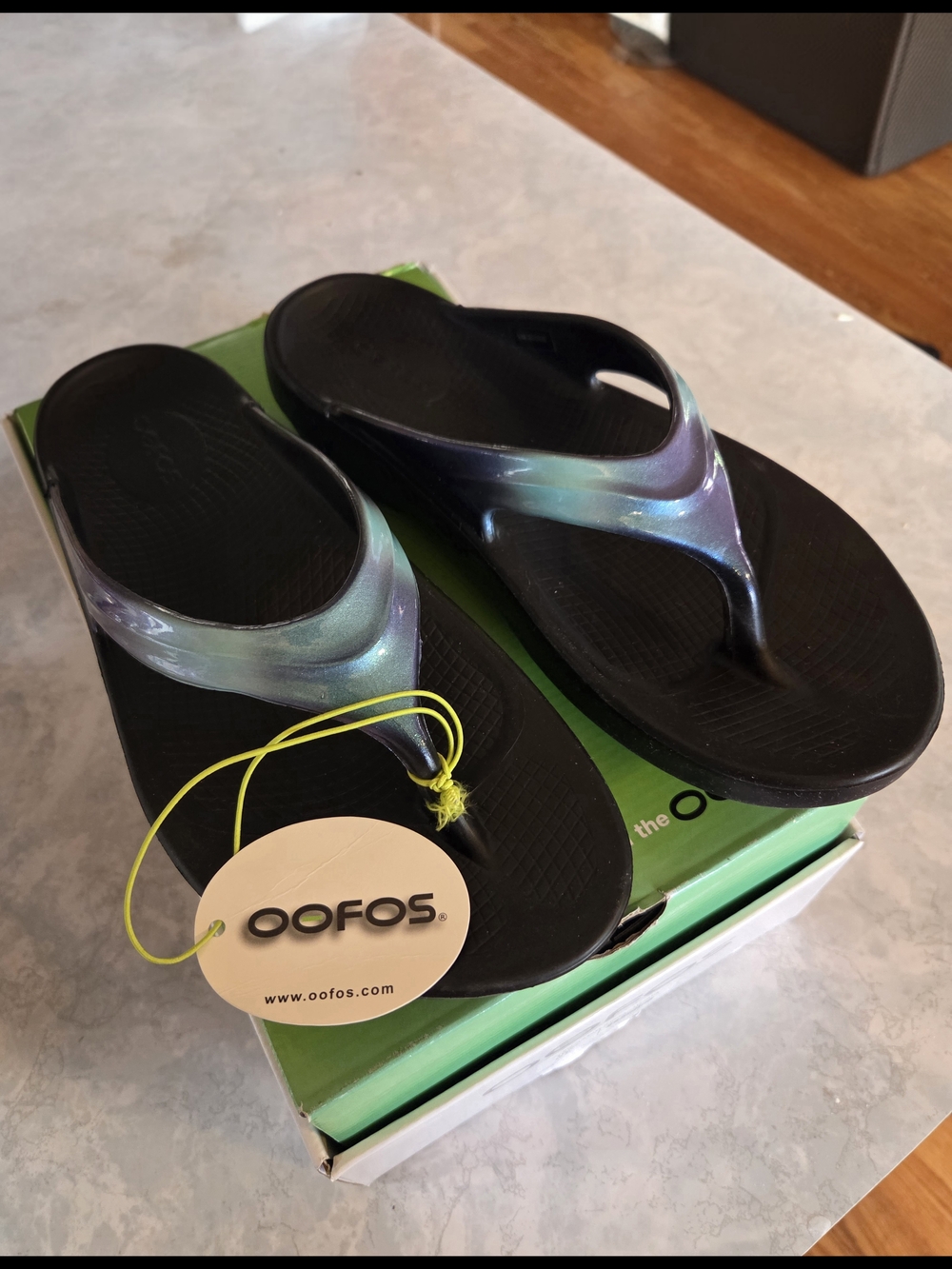 OOFOS Oolala Luxe Recovery Flip Flops- Atlantis